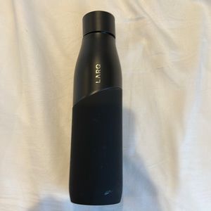 Larq brand new black water bottle - movement